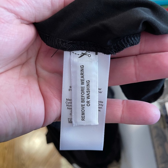 DKNY poly/spandex Jumpsuit. NWOT - Picture 5 of 13